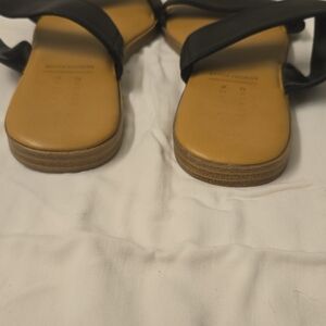 Lauren Conrad Black and Tan Women's Sandals
